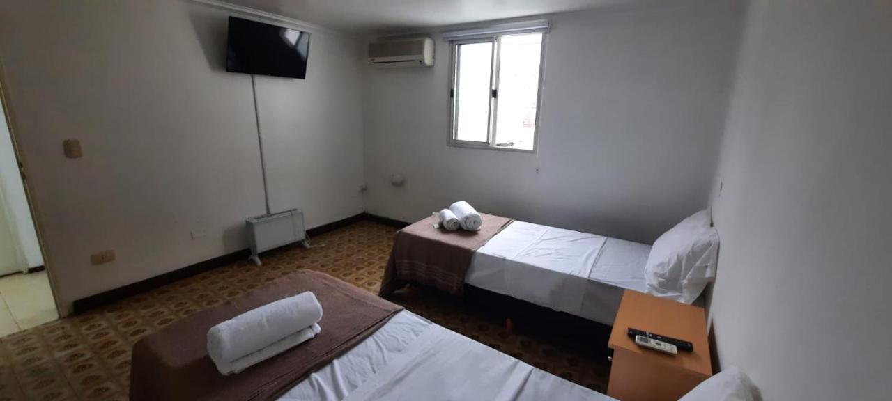 Alma Portena Hotel บัวโนสไอเรส ภายนอก รูปภาพ